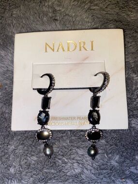 BNWT Nadri Maiden Linear Drop Earrings $90